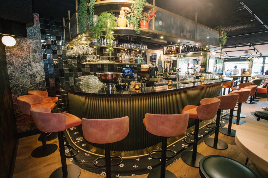 Bar Hendrik